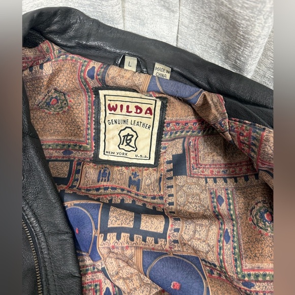 Wilda Vintage Men’s Black Genuine Leather Bomber Jacket L Lined Zip Front - Picture 6 of 13